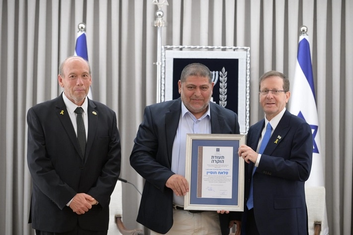 שמר על הקופה הציבורית. סלאח חוסיין בטקס ההוקרה. צילומי סטילס: עמוס בן גרשום, לע"מ