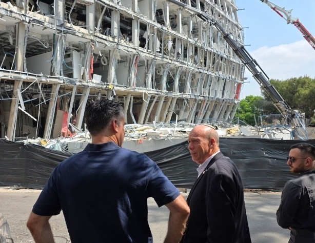 "נחשפנו לפגיעה הקשה". המבקר אנגלמן במכון ויצמן
