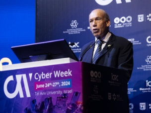 המבקר אנגלמן בשבוע הסייבר באוניברסיטת תל אביב